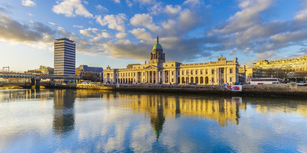 The Custom House
